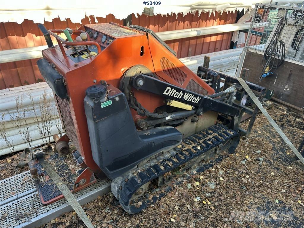 Ditch Witch SK650 Мини товарачи
