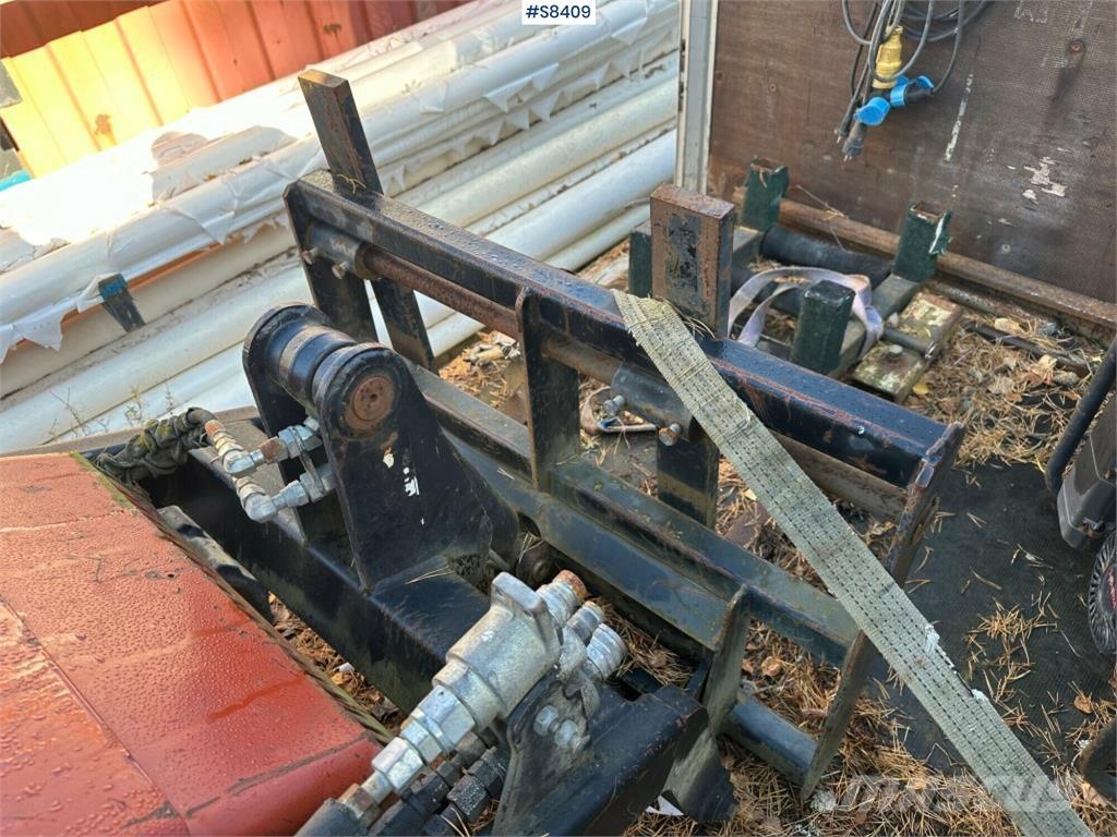 Ditch Witch SK650 Мини товарачи
