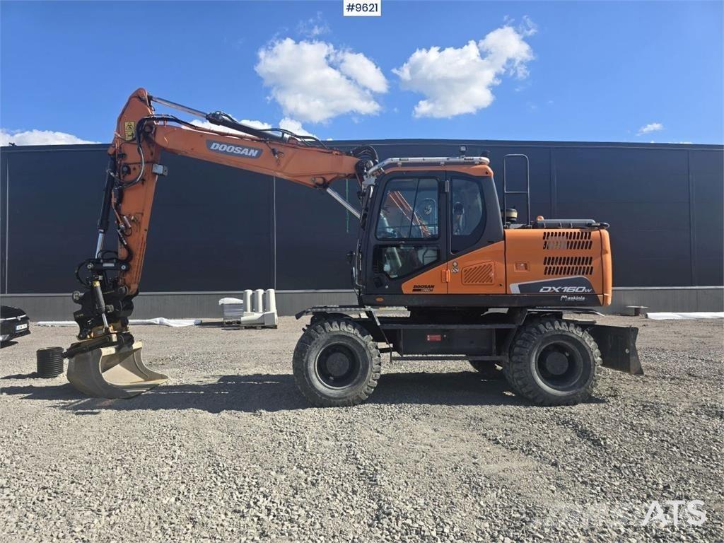 Doosan DX160W-5 Колесни екскаватори