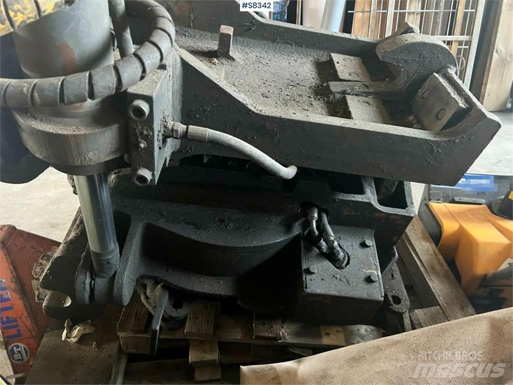 Engcon EC30 Други компоненти