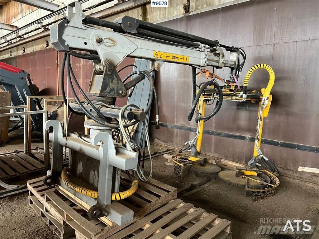  Hinnagårds T125B Машини за цепене на асфалт