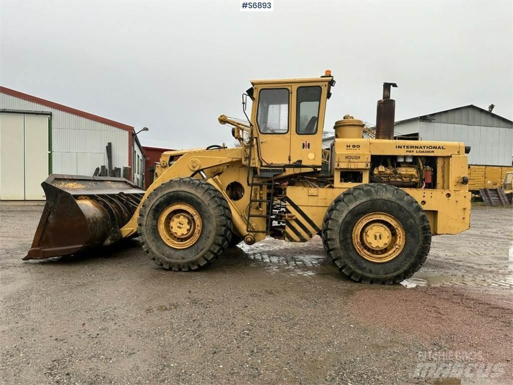 Hough H90E Колесни товарачи
