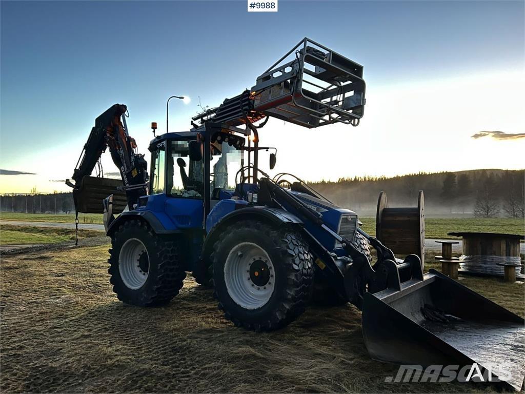 Huddig 1260C Товарач със заден ексватор