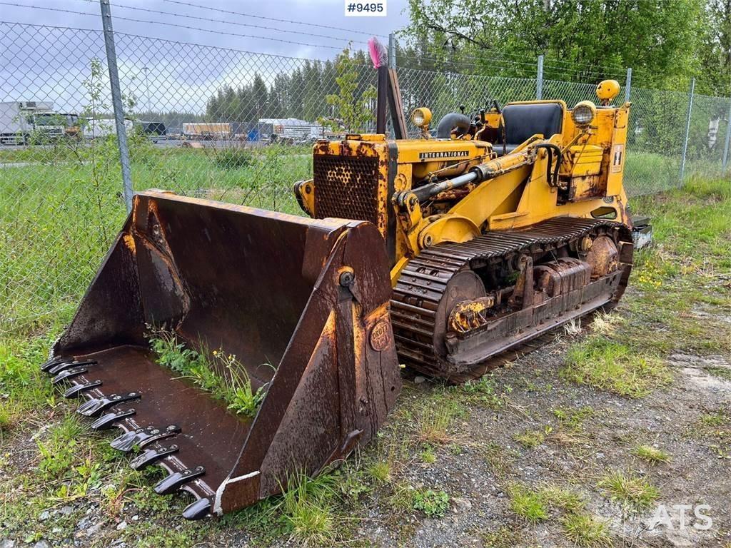 International L125 Верижни булдозери
