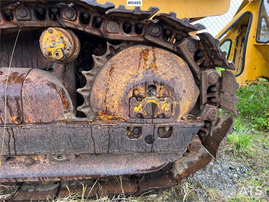 International L125 Верижни булдозери
