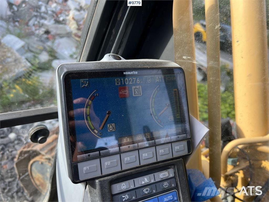 Komatsu PC210LC-8 Верижен екскаватор