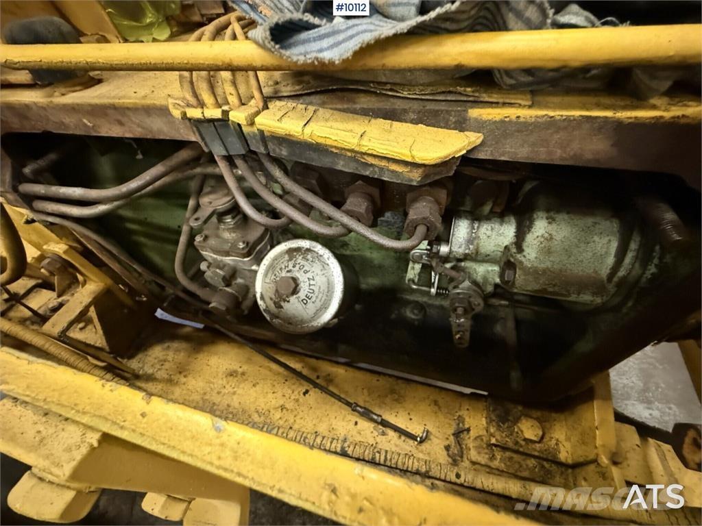 Lokomo AT58 Валяк