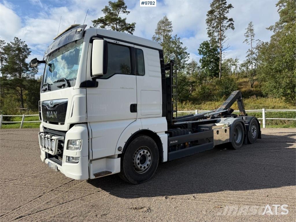 MAN TGX 26.500 6X2 Камиони с кран с кука