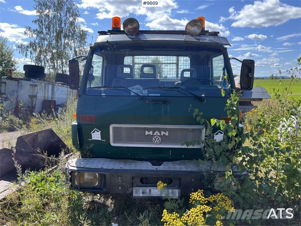 MAN VW 8,150 F Камиони с кран с кука