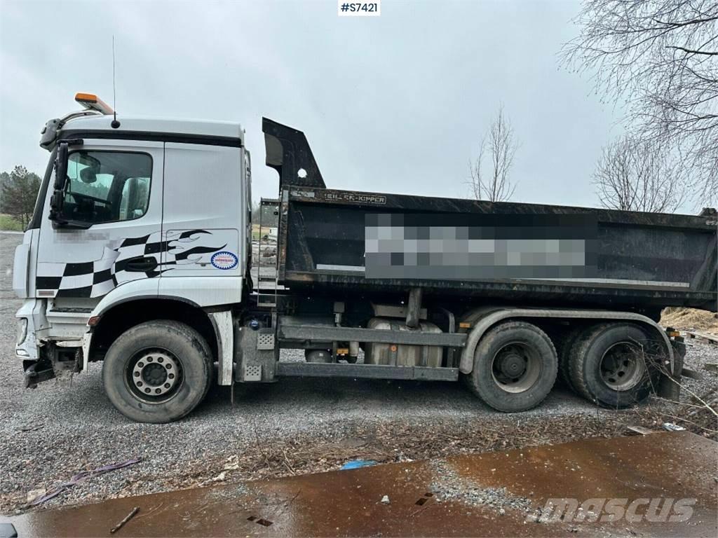 Mercedes-Benz Arocs Самосвал