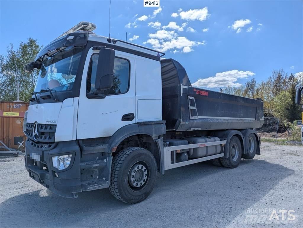 Mercedes-Benz Arocs Самосвал