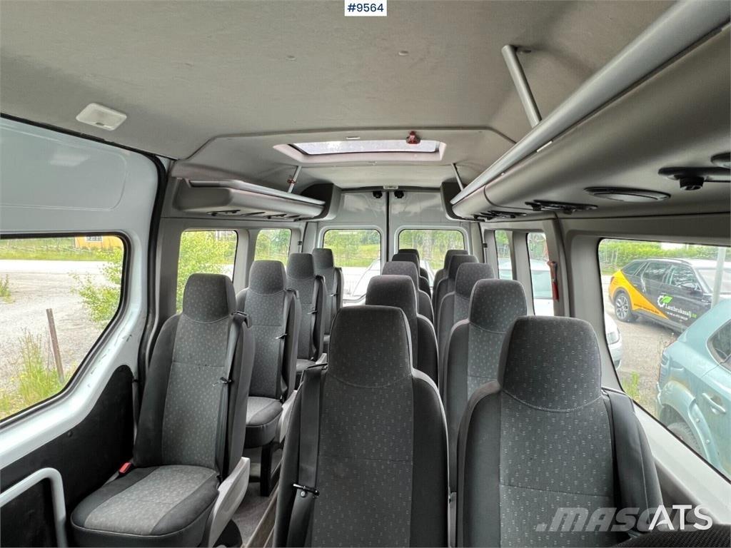Opel Movano Мини бусове