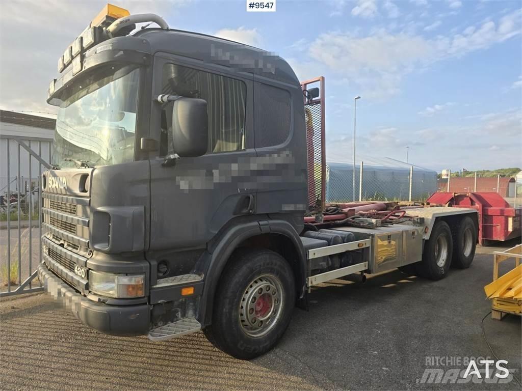 Scania P124 Камиони с кран с кука