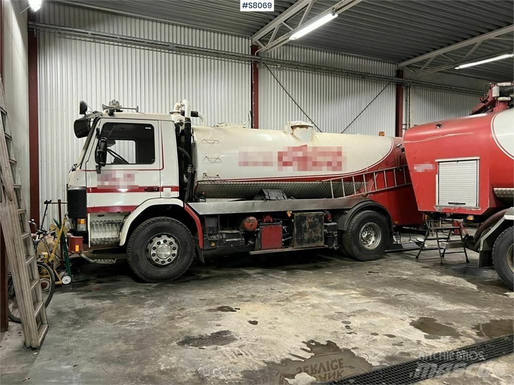Scania P92H 4x2 Комби / вакуум камиони
