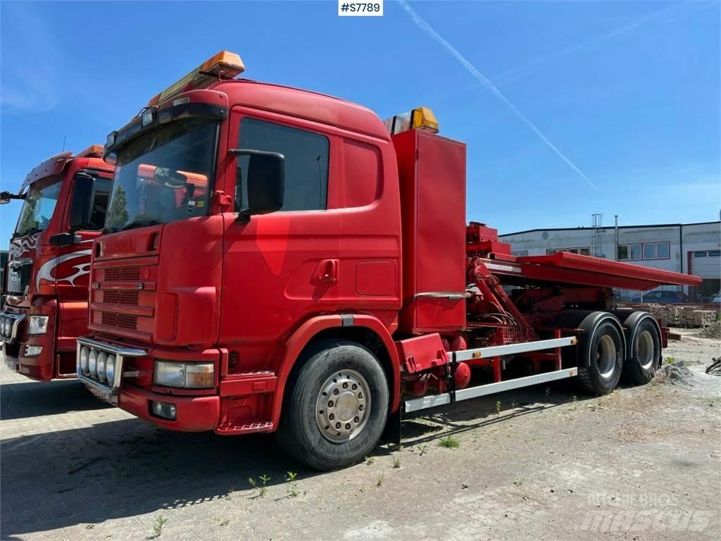 Scania R144GB6X4NA530 Автомобили за пътна помощ