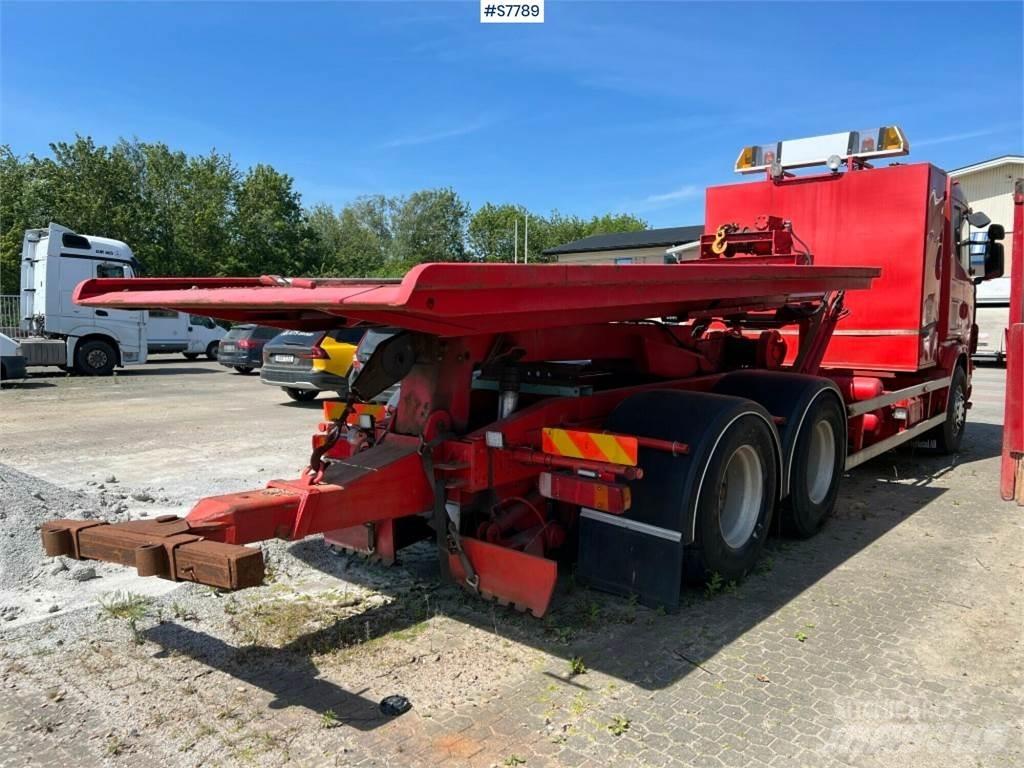 Scania R144GB6X4NA530 Автомобили за пътна помощ
