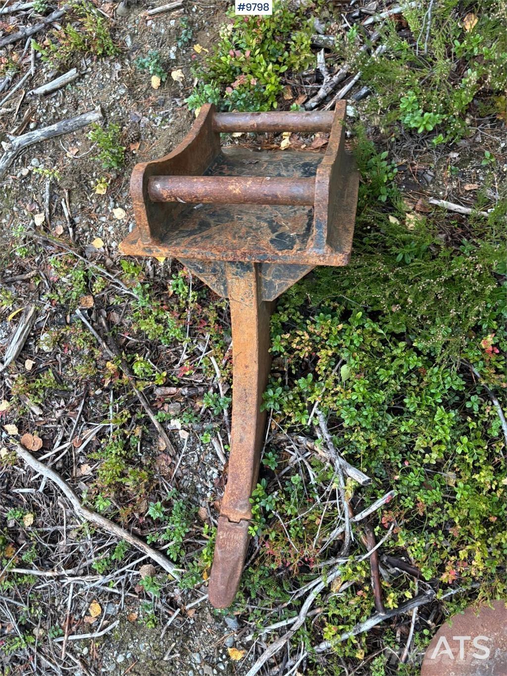  Tjälkrok S45 Товарачи със заден ескаватор