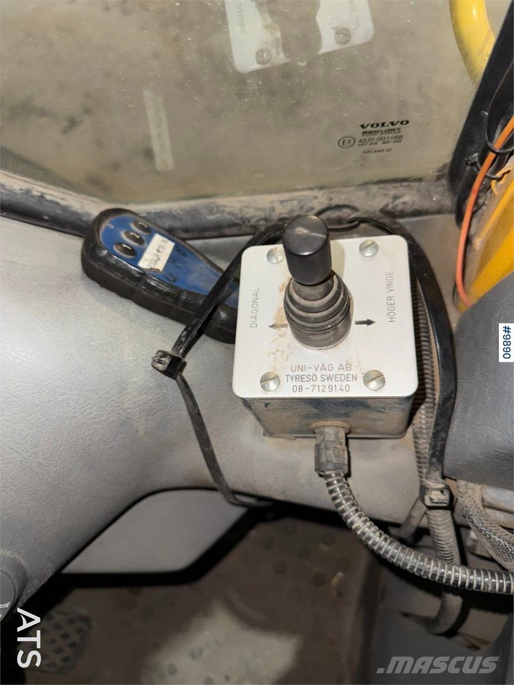 Uni-väg UV-280 Плуг