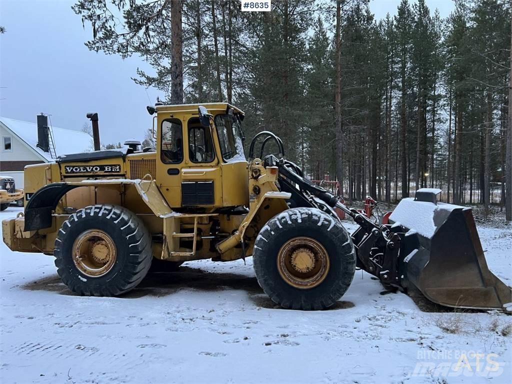 Volvo BM L120 Колесни булдозери
