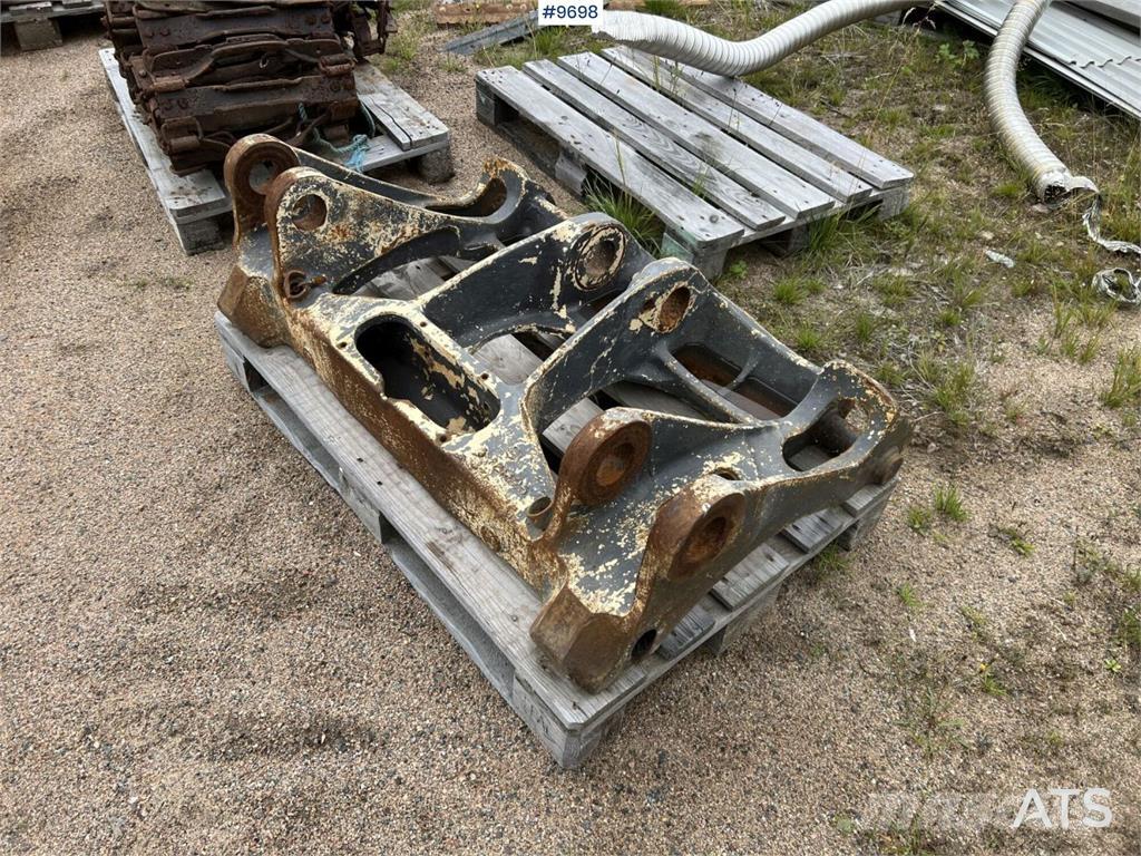 Volvo bracket Други компоненти