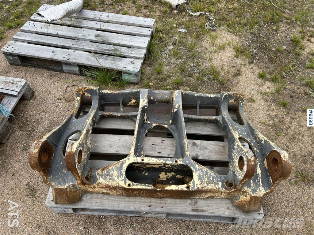 Volvo bracket Други компоненти