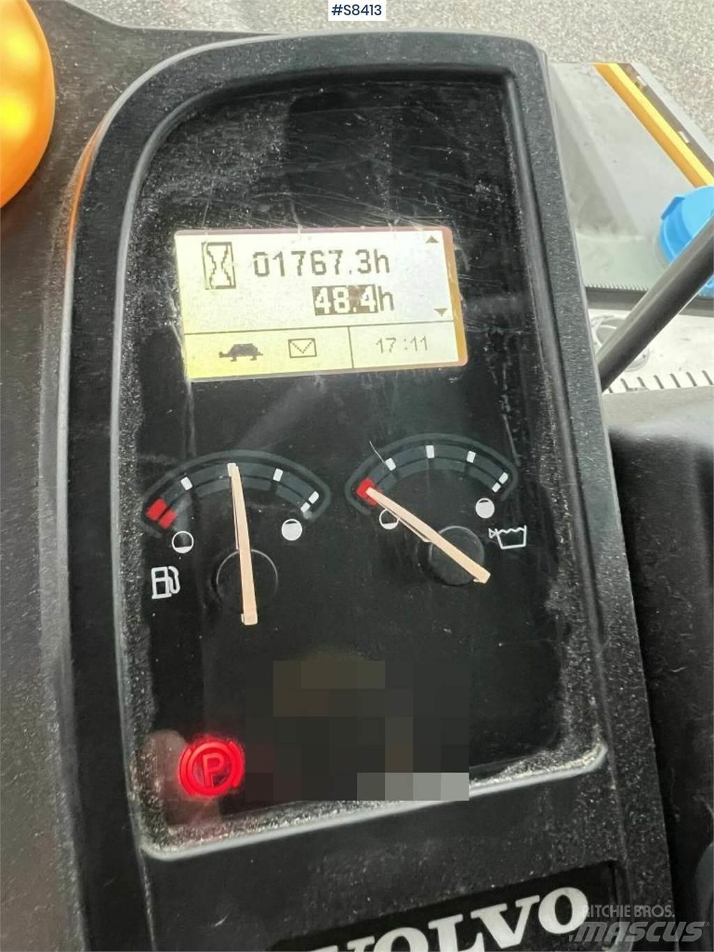 Volvo DD105 Валяк