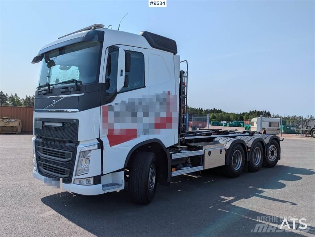 Volvo FH 84TR Камиони с кран с кука