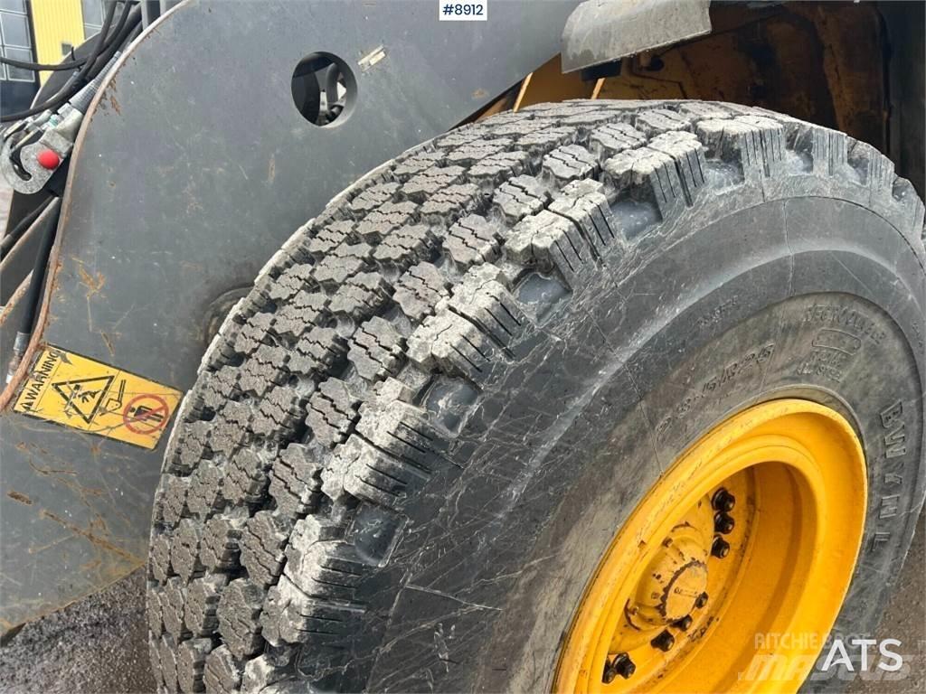 Volvo L110E Колесни товарачи