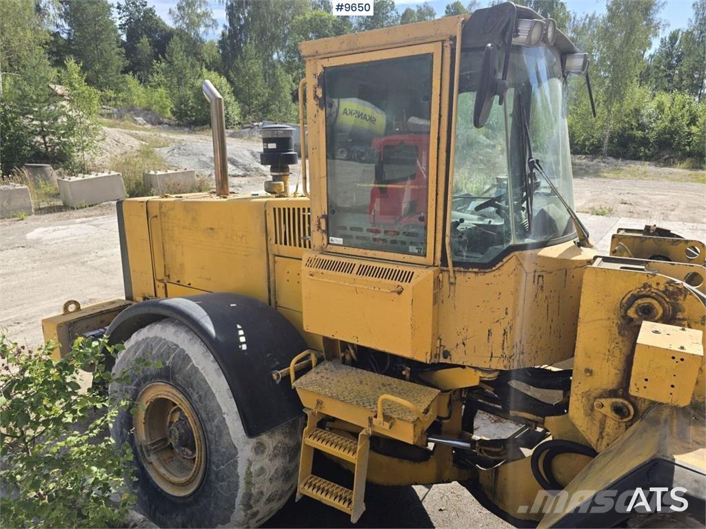 Volvo L120 Колесни булдозери
