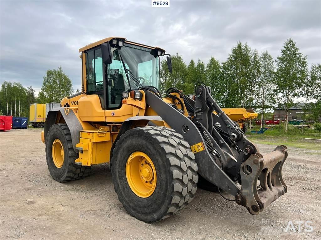 Volvo L60F Колесни товарачи