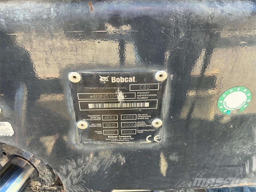 Bobcat E50 Верижен екскаватор