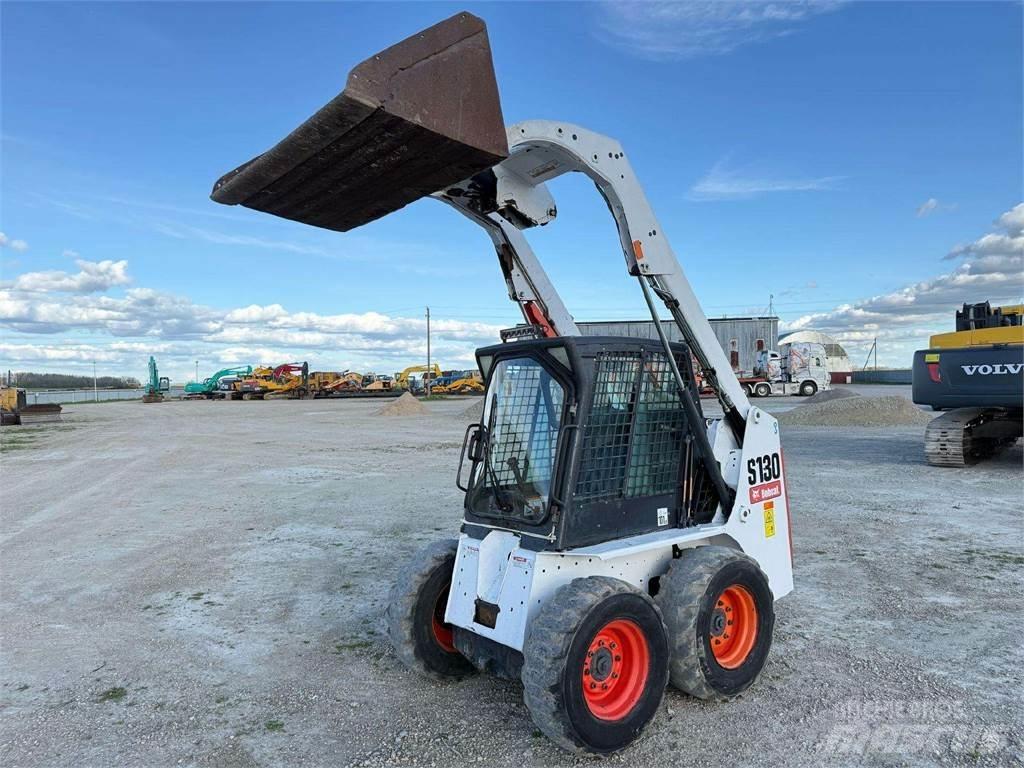 Bobcat S130 Мини товарачи
