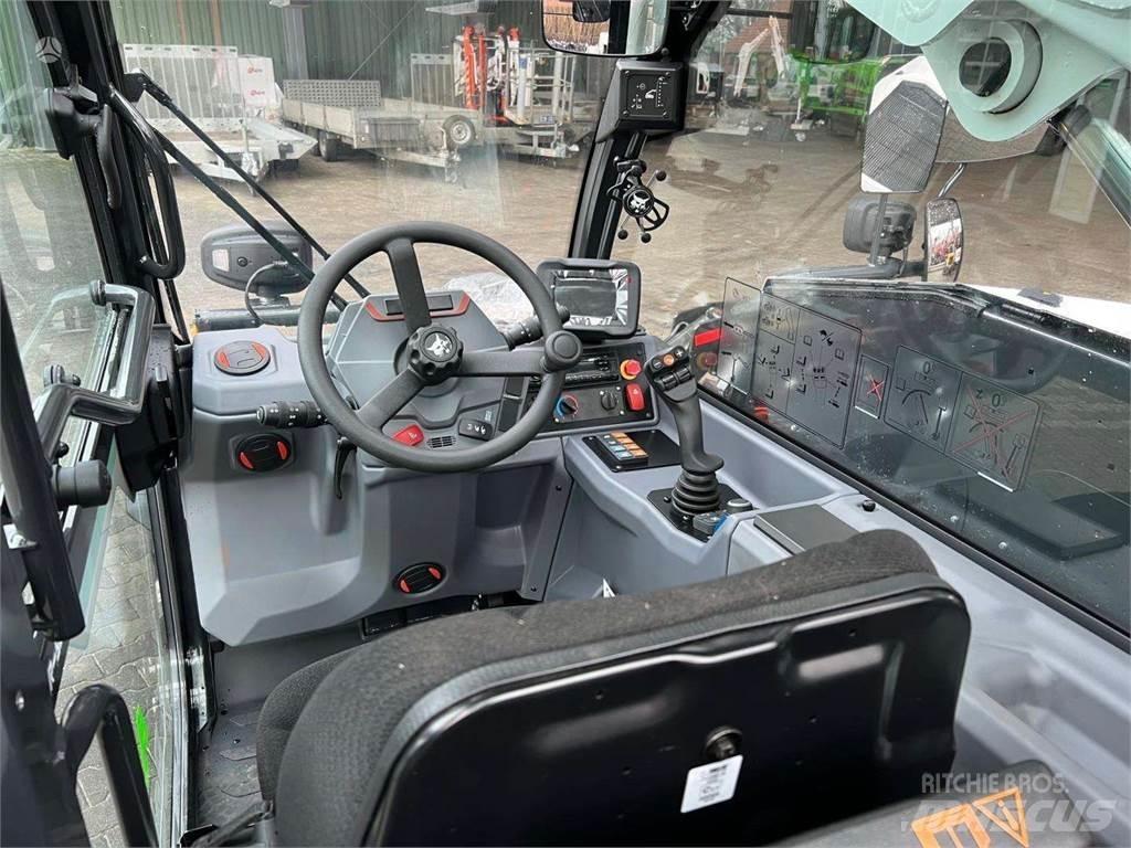 Bobcat TL40.180 Телескопични товарачи