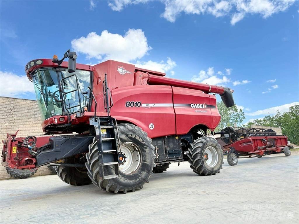 Case IH 8010 Комбайни