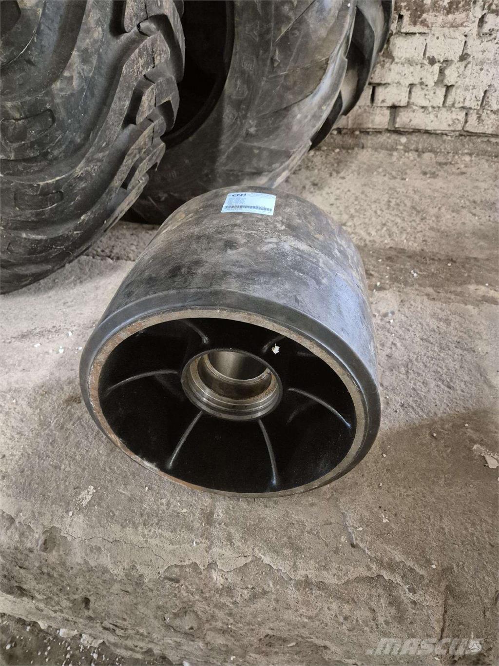 CASE Quadrac Селскостопанство - Други