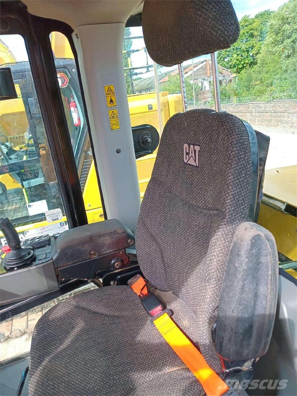 CAT CS 66 B Еднобарабанни ролки
