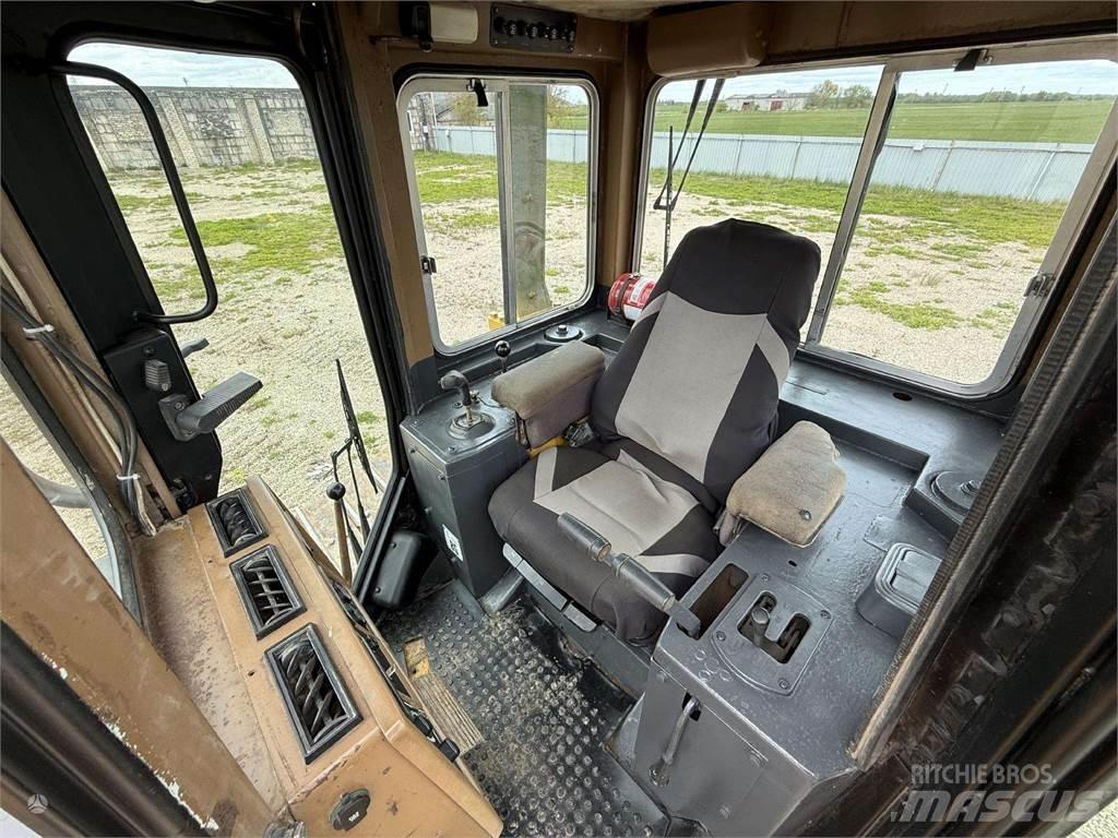 CAT D4H LGP Верижни булдозери
