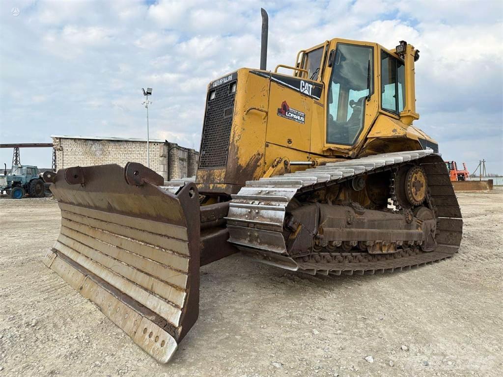 CAT D5N LGP Верижни булдозери
