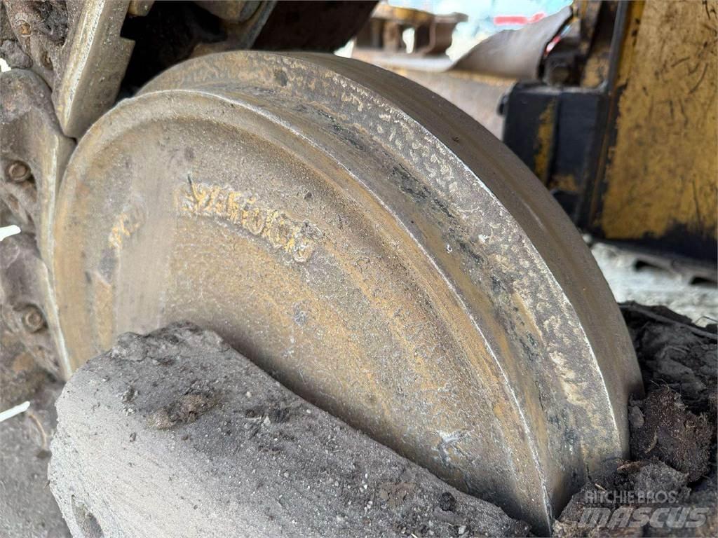 CAT D5N LGP Верижни булдозери
