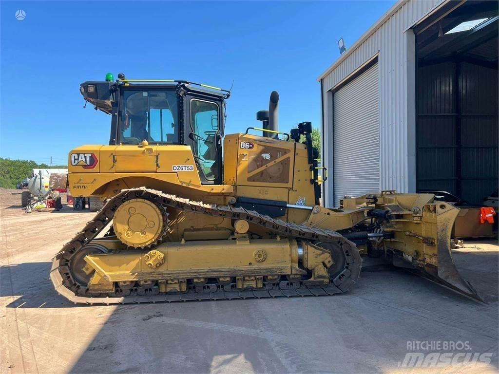 CAT D6XE Верижни булдозери
