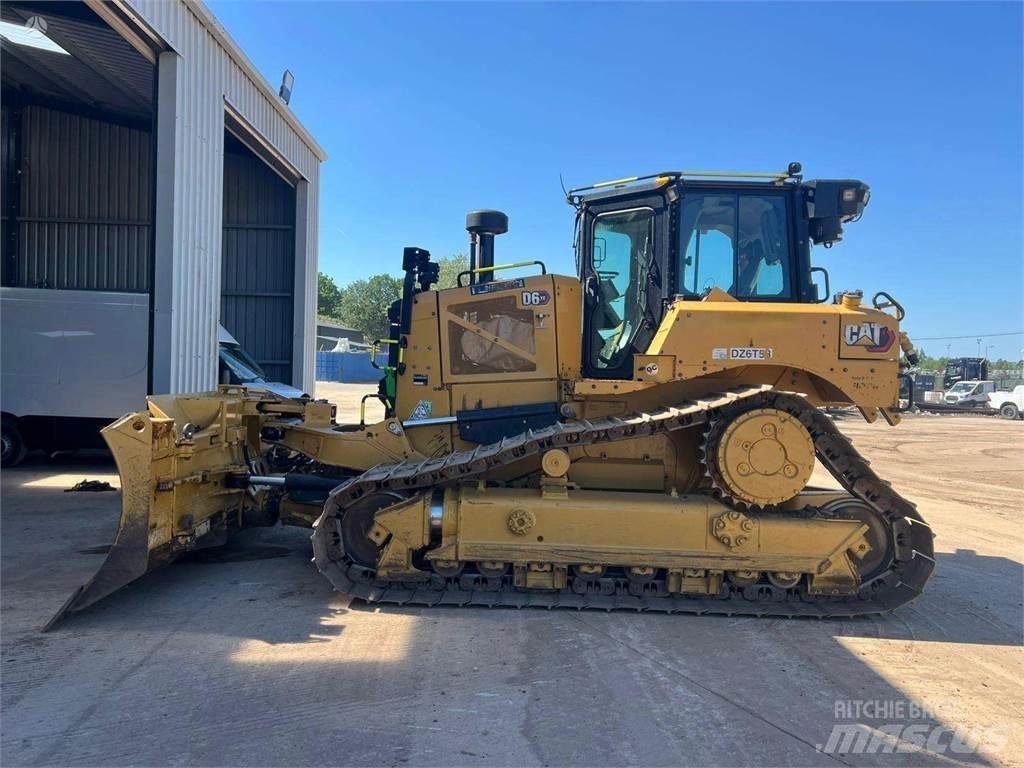 CAT D6XE Верижни булдозери
