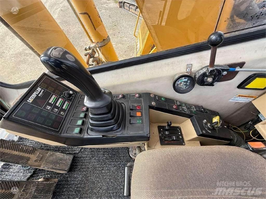 CAT M 315 Колесни екскаватори