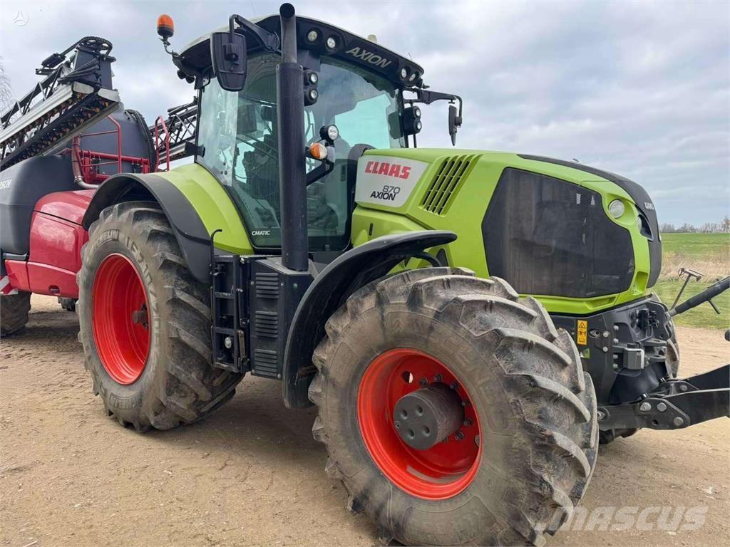 CLAAS Axion 870 Трактори