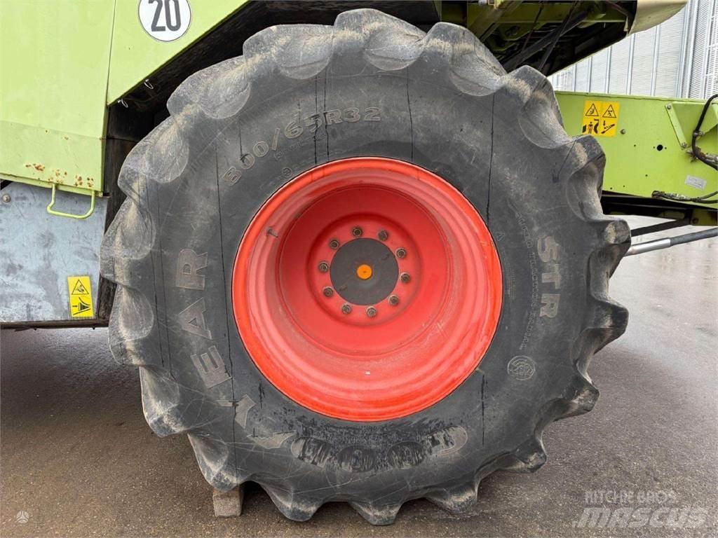 CLAAS LEXION 460 Комбайни