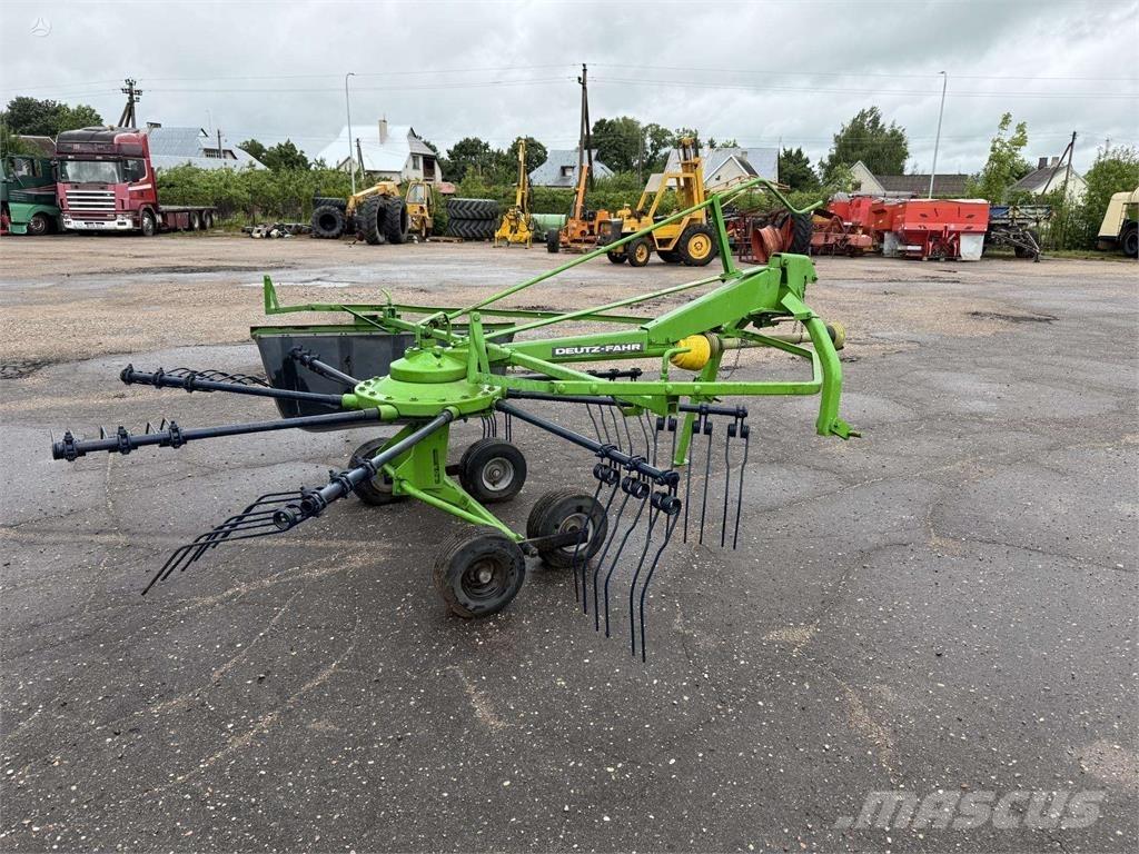 Deutz-Fahr 300 Миксер Фидери