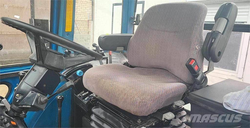 Ford 8210 Трактори