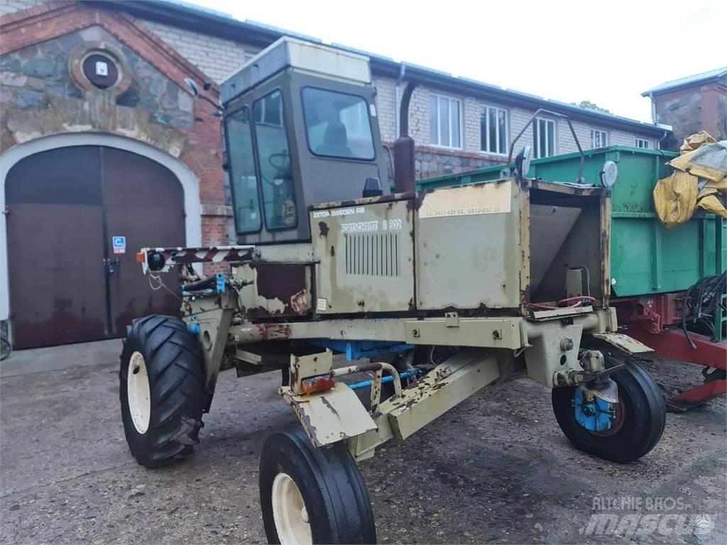 Fortschritt E 302 Комбайни