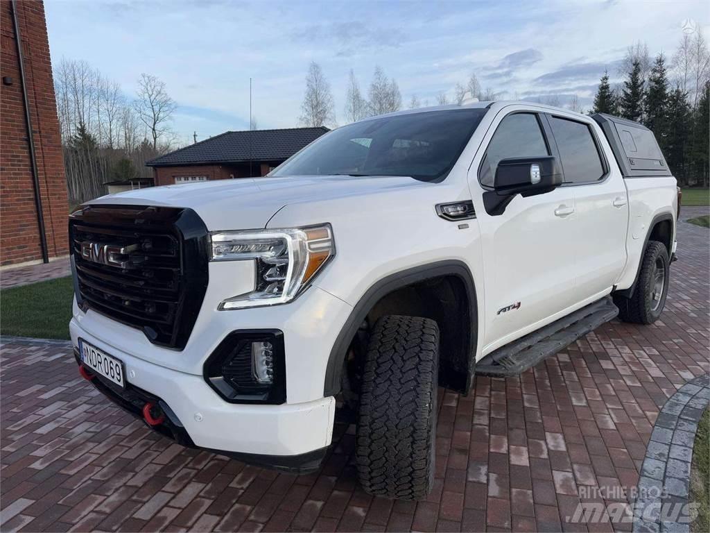 GMC  Коли