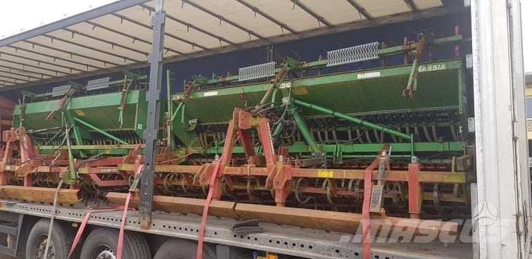Hassia 4 metrai Редосеялки