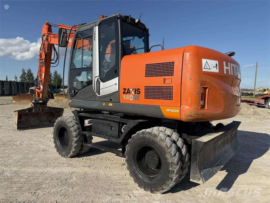 Hitachi ZX 140 W Колесни екскаватори